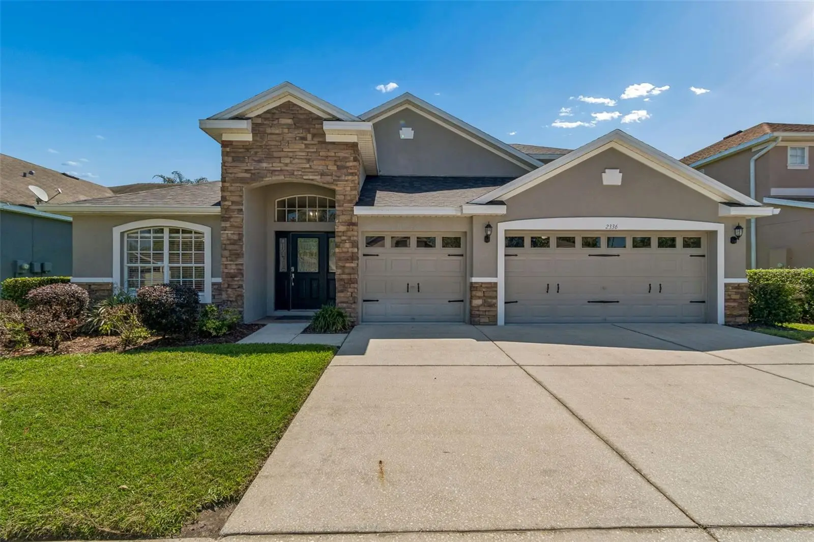 2336 Nesslewood Drive, FL