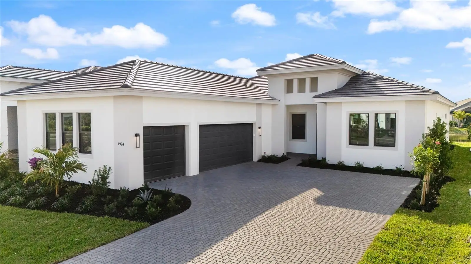 4924 Edisto Court, FL