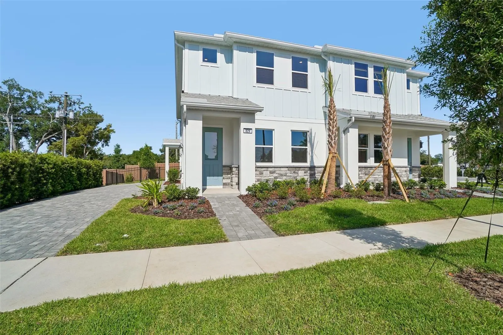 610 Silver Stream Court, FL