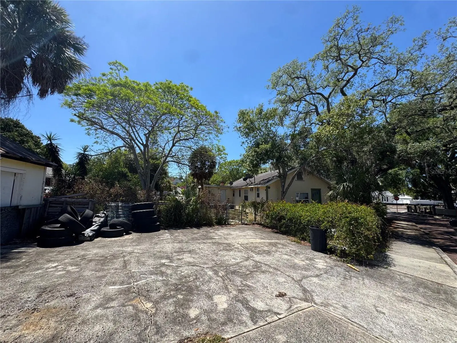 72 Ada Street, FL