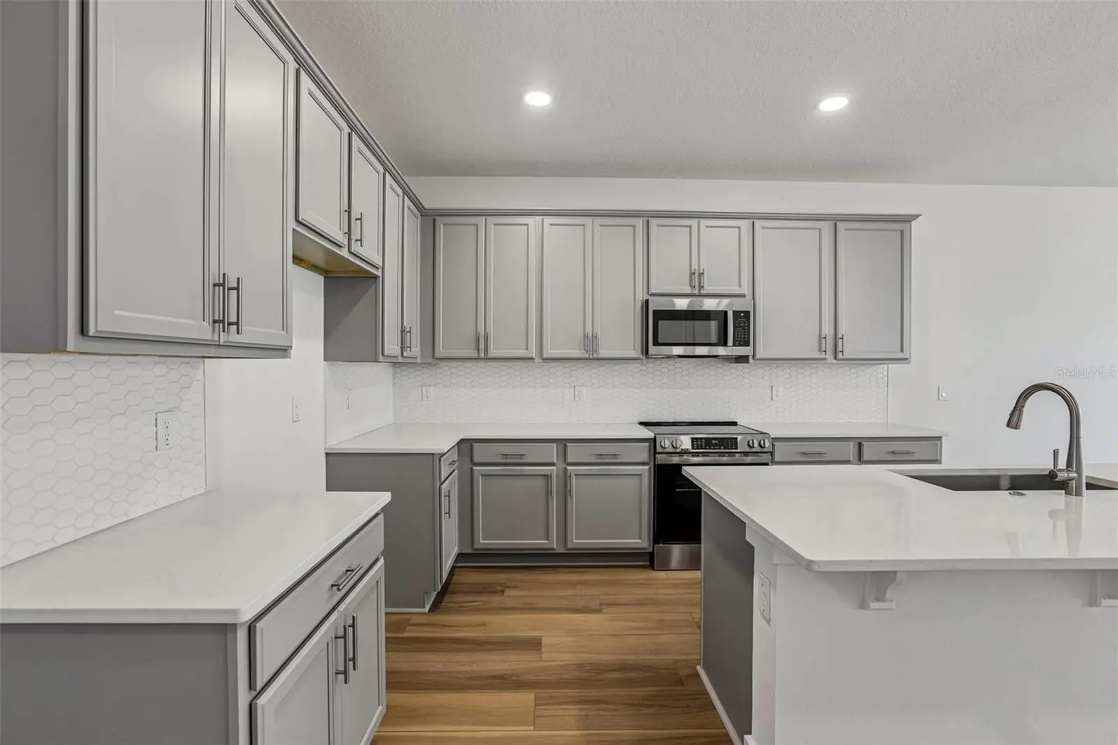31850 Clover Fin Court, FL