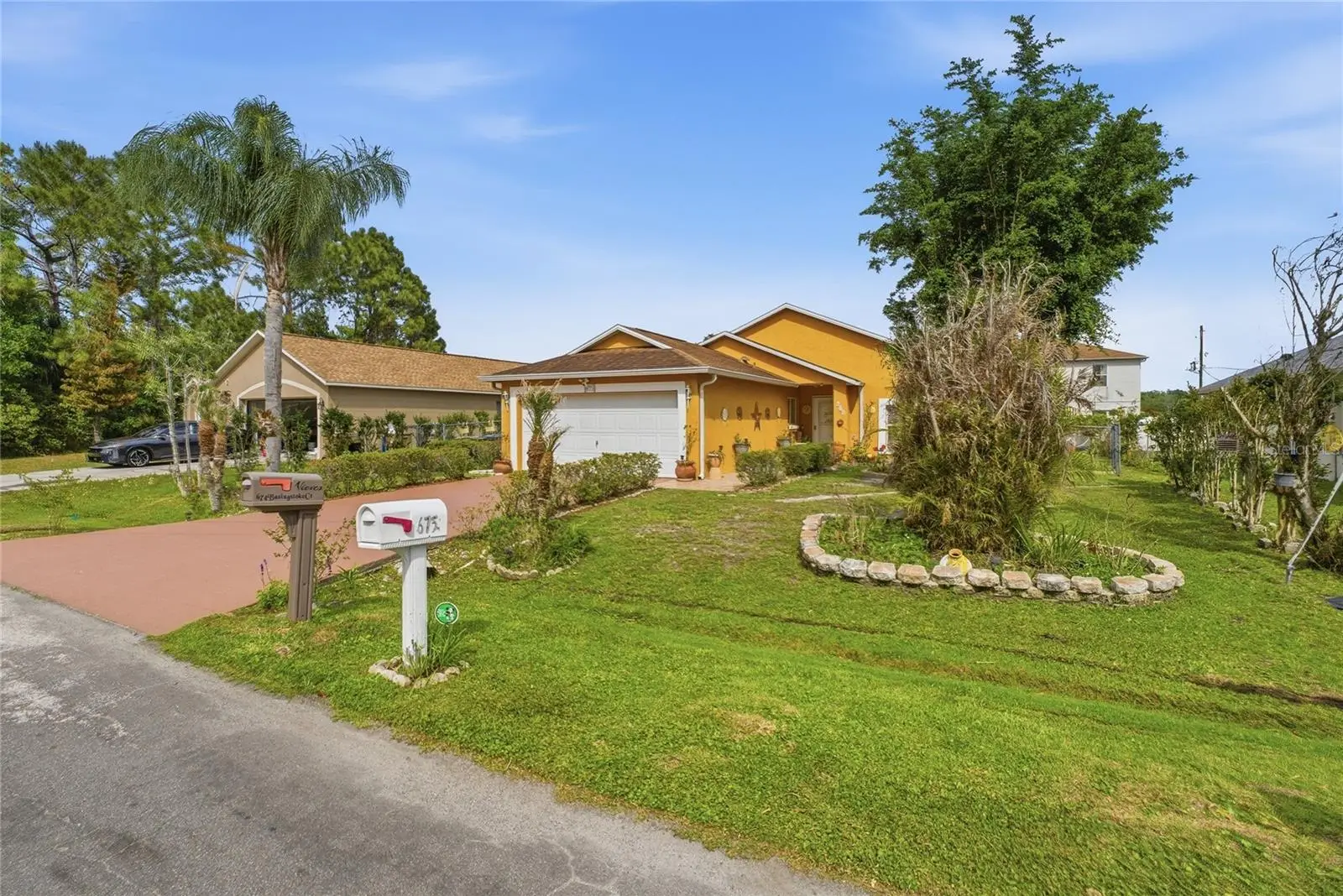 675 Basingstoke Court, FL