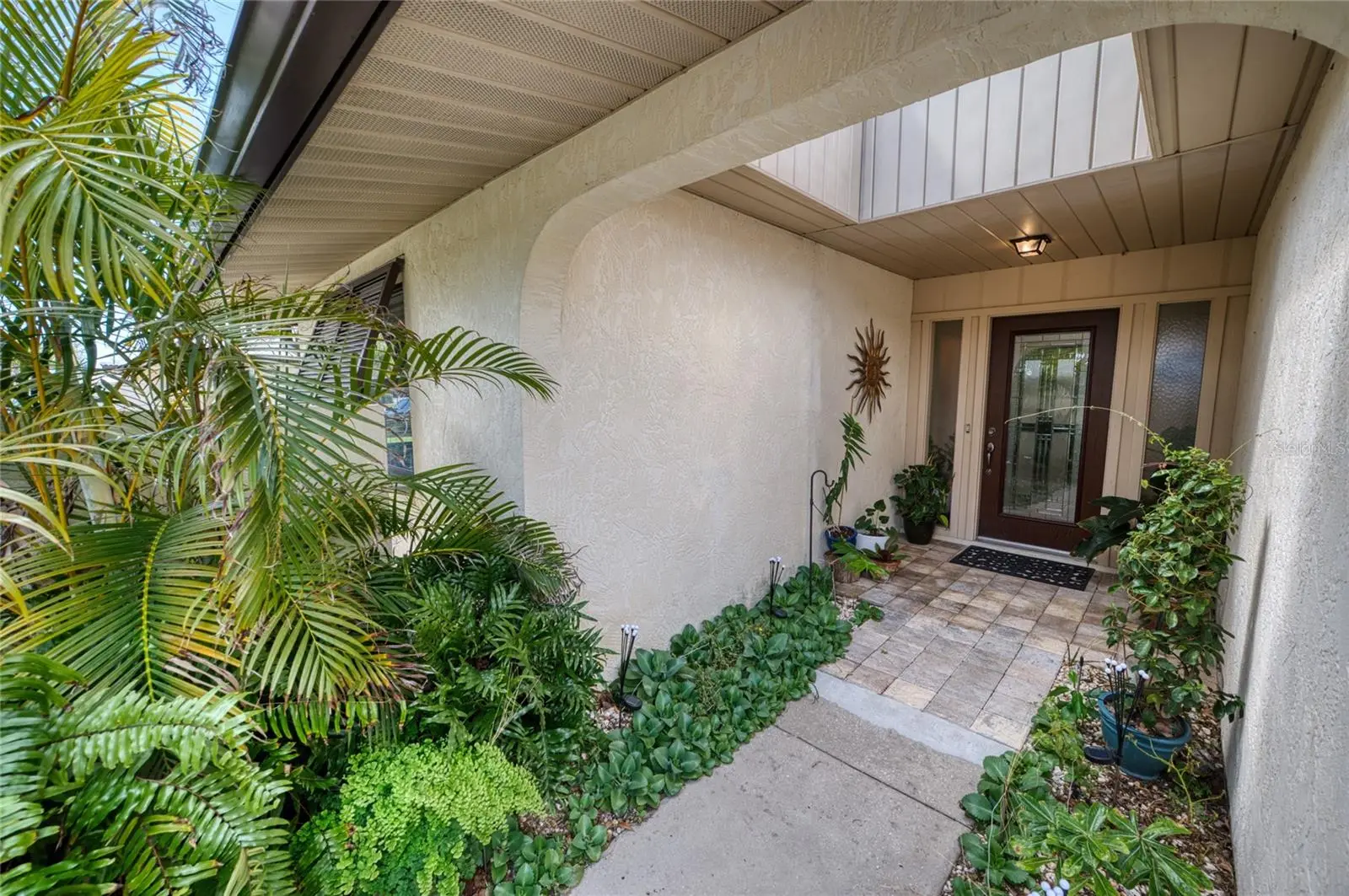 76 Sandstone Cir