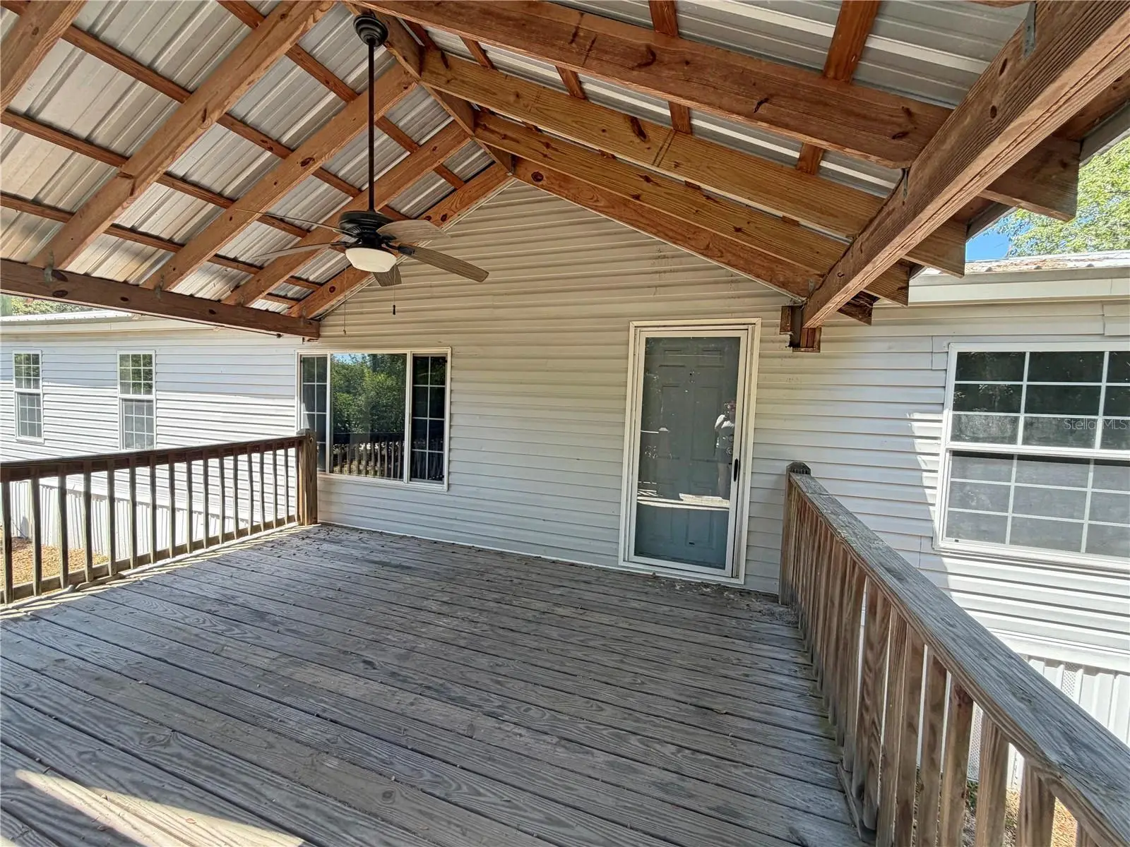 120 Peach, FL