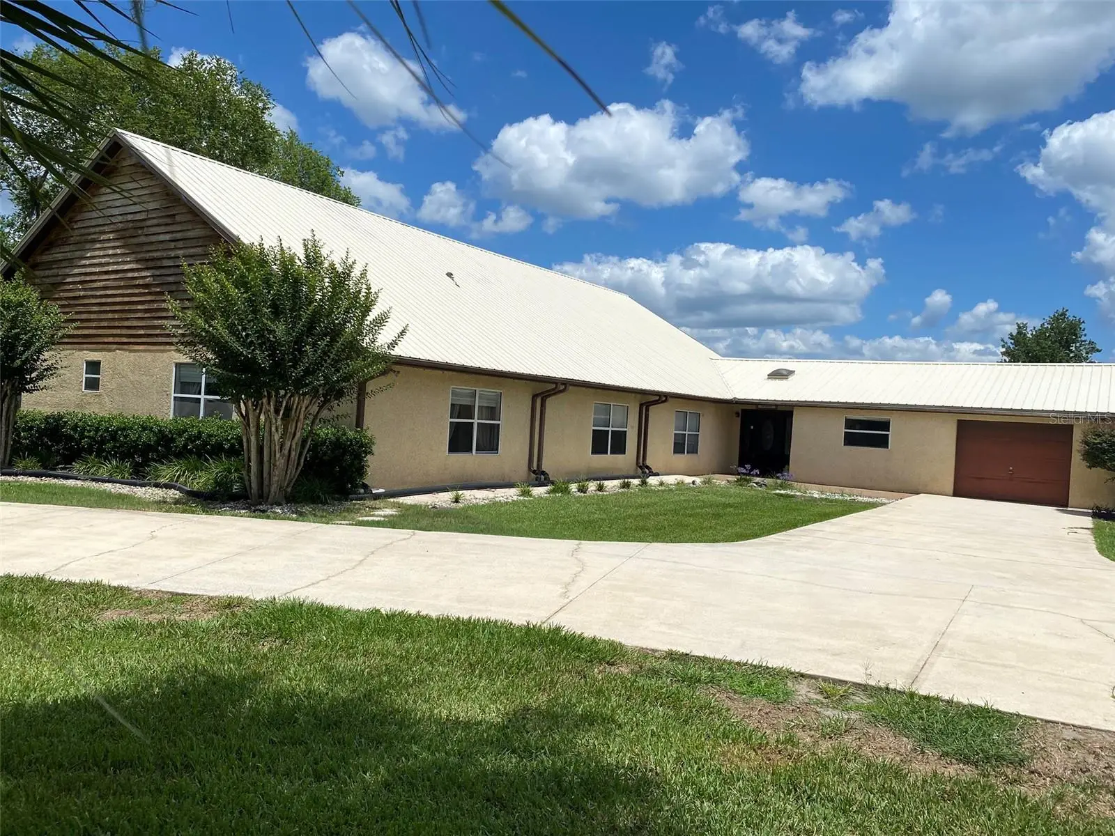 229 Lake Ida Point Drive, FL