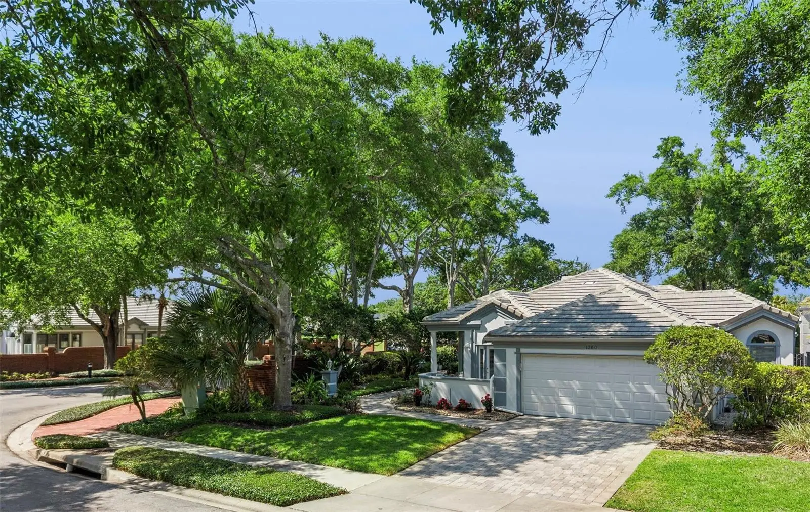 1250 Langley Court, FL