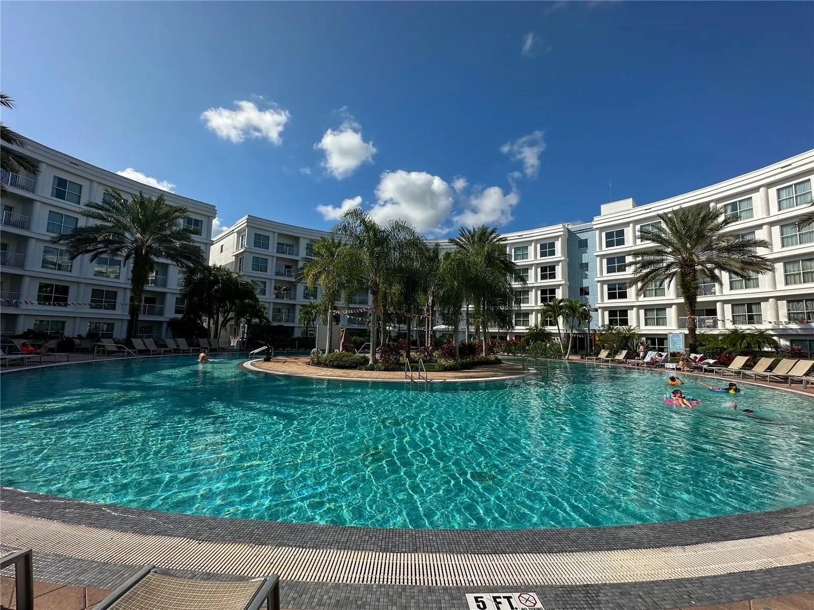 225 Celebration Place, FL