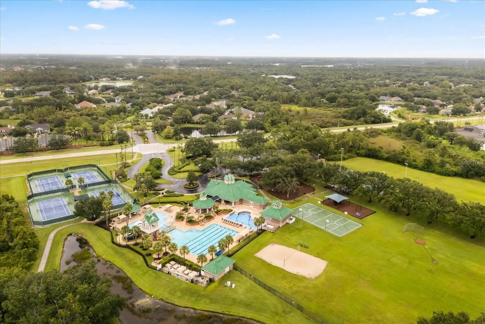 19027 Dove Creek Drive, FL