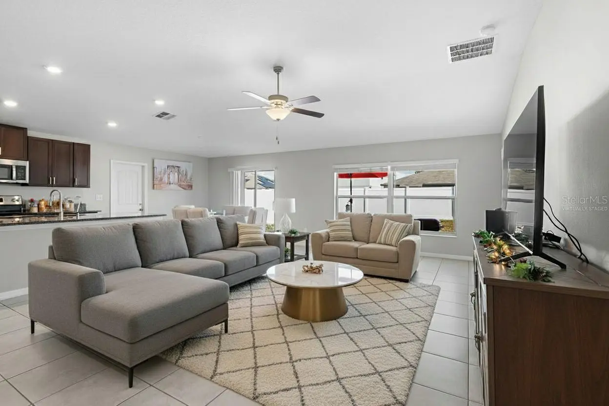 889 Calico Scallop Street, FL