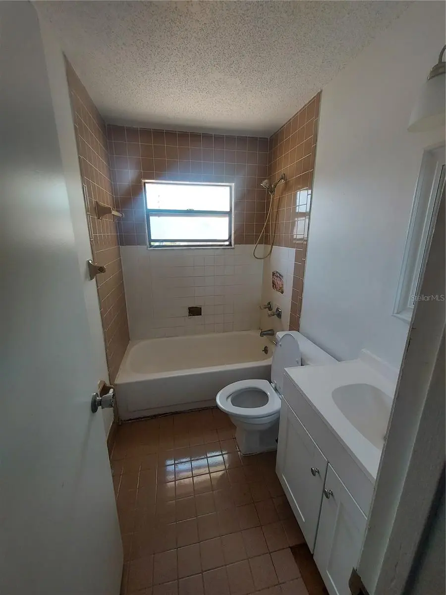 3535 Fort King Street, FL