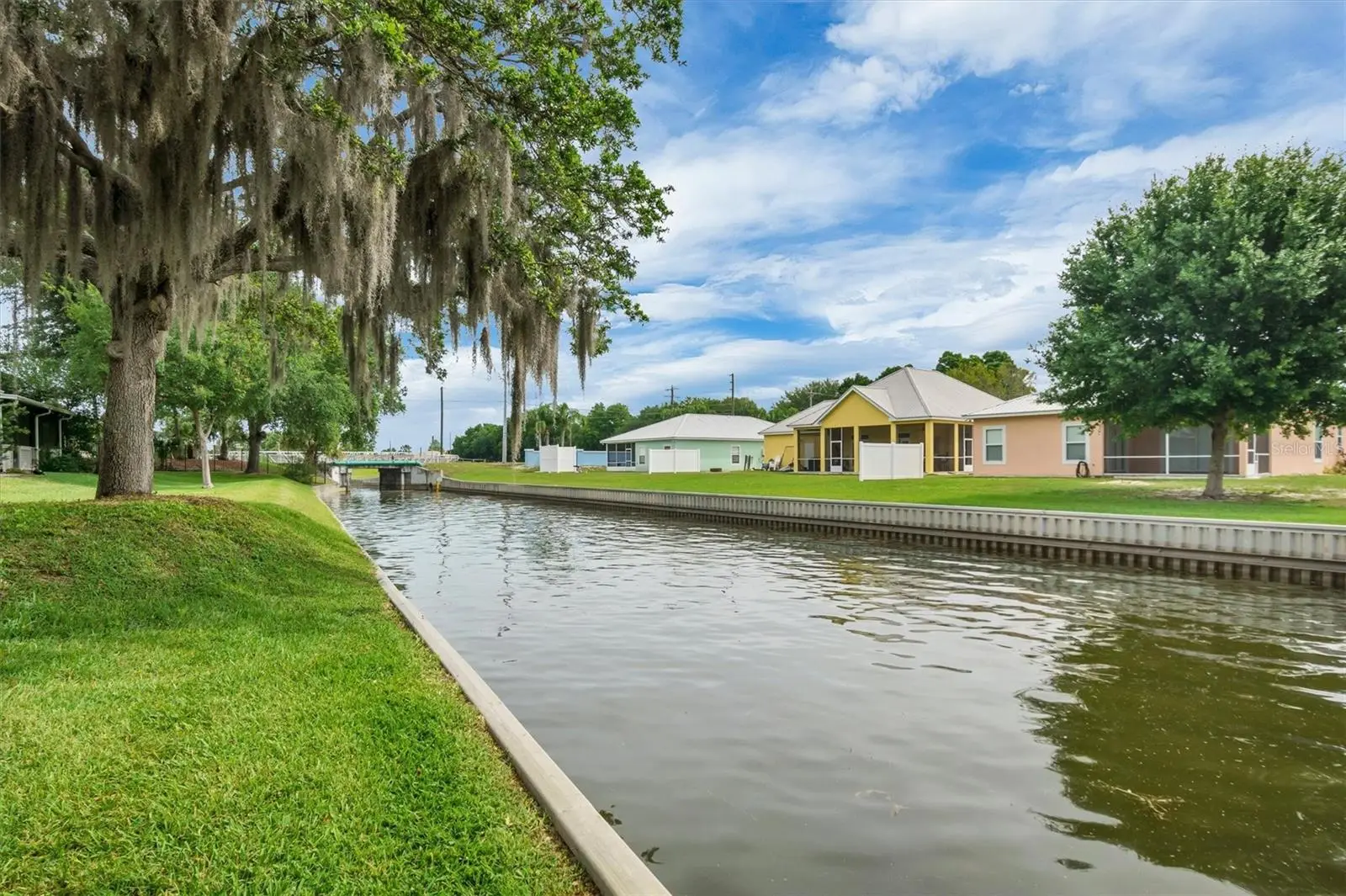 323 Orange Blossom Drive, FL
