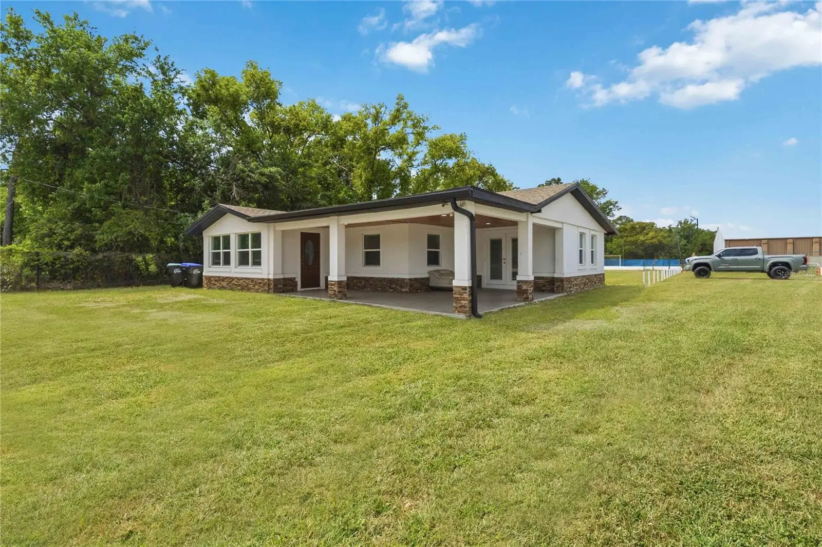 4116 Goldenrod Road, FL