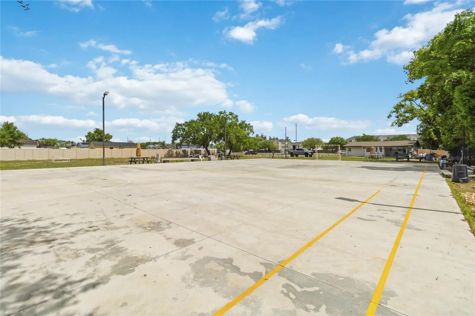 4116 Goldenrod Road, FL
