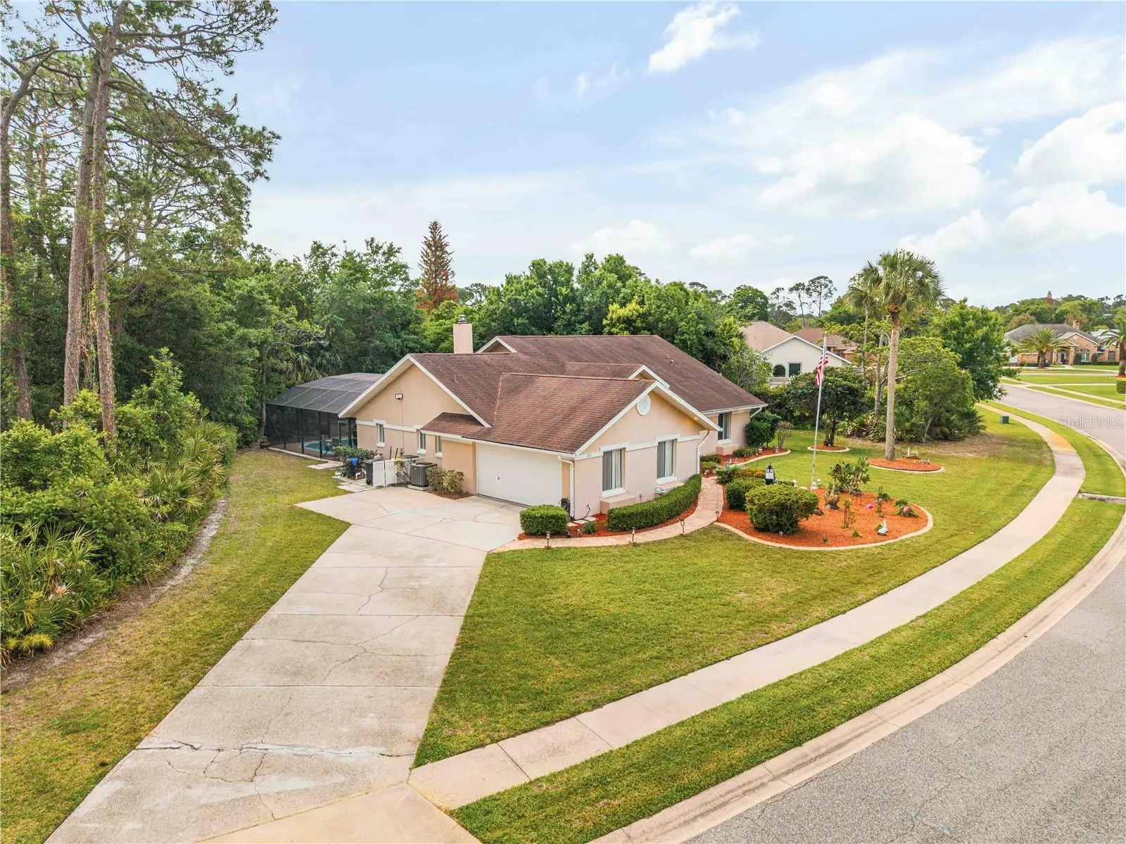 107 Muirfield Drive, FL