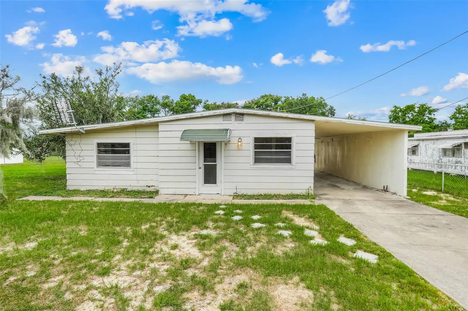11411 Huggins St, FL