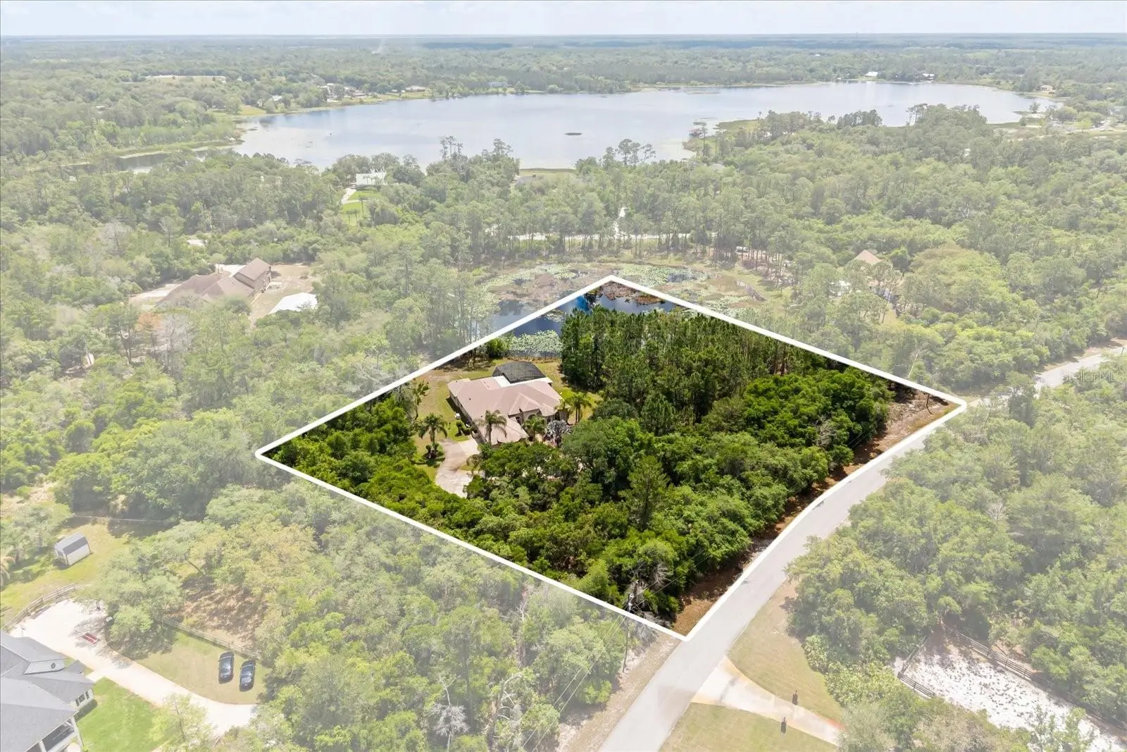 420 Valley Stream Drive, FL