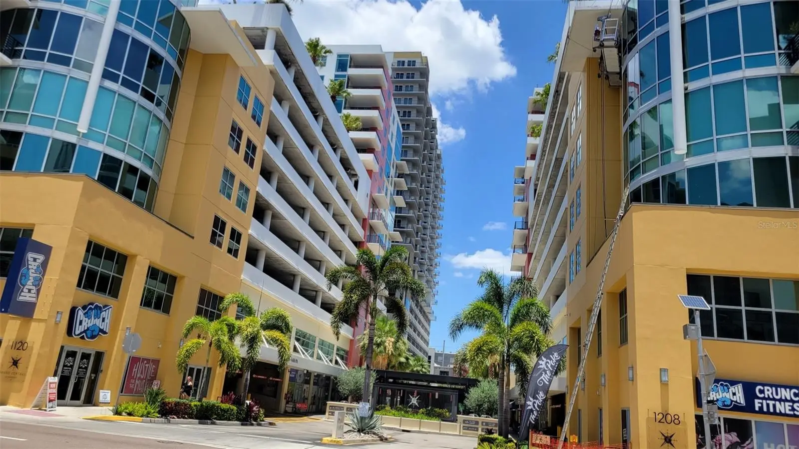 1120 Kennedy Boulevard, FL