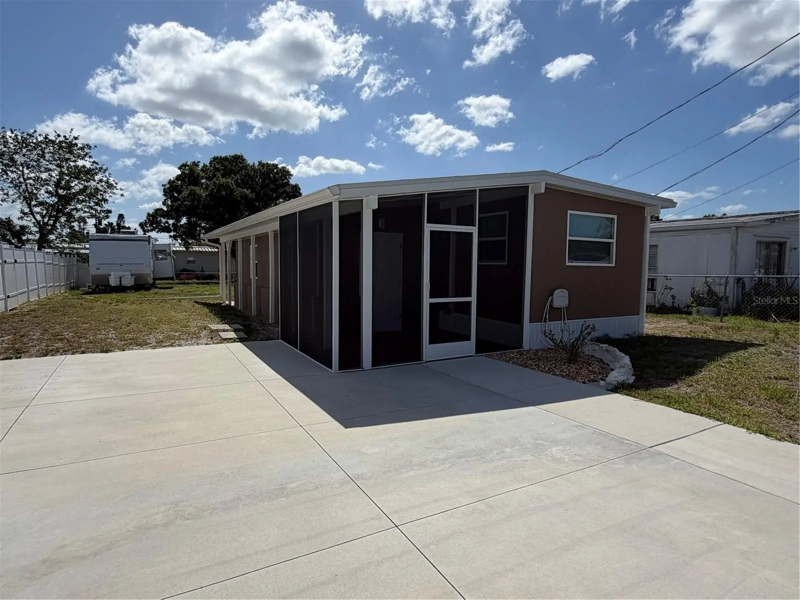 206 Ravenna Street, FL