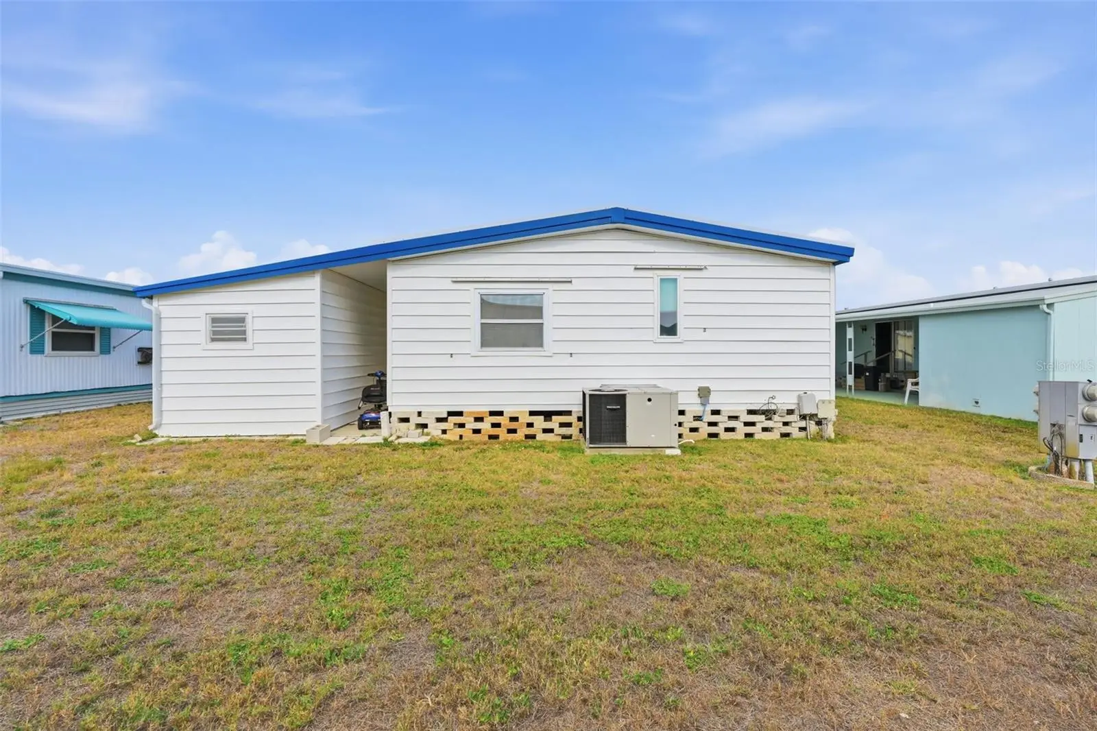 2049 Manoa Drive, FL