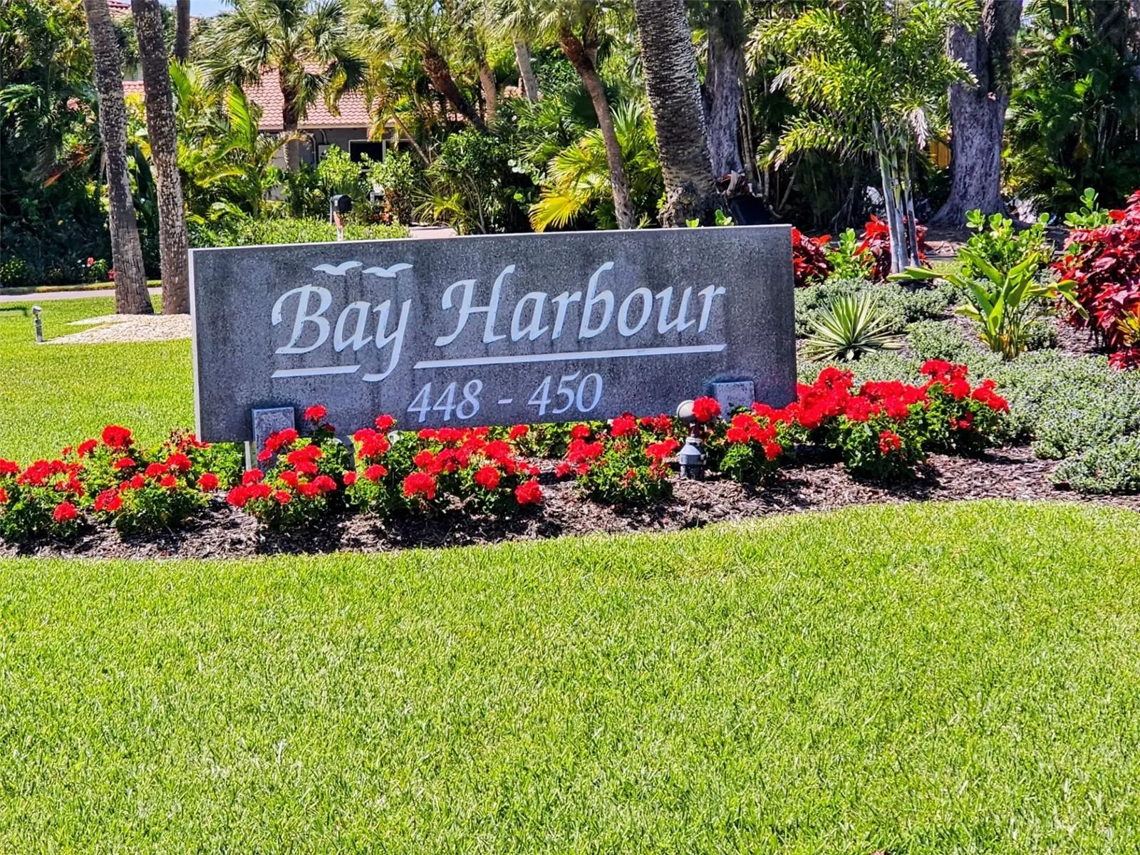 448 Gulf Of Mexico Drive, FL