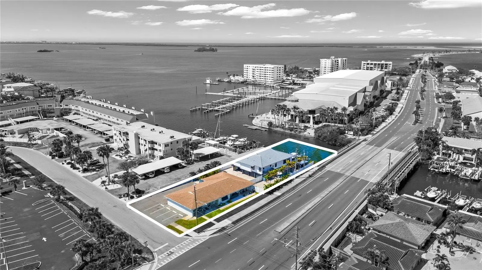 439 Causeway Boulevard, FL