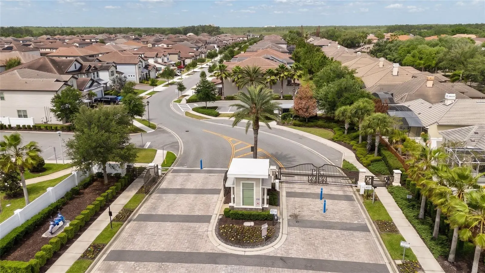 8059 Leaf Grove Circle, FL