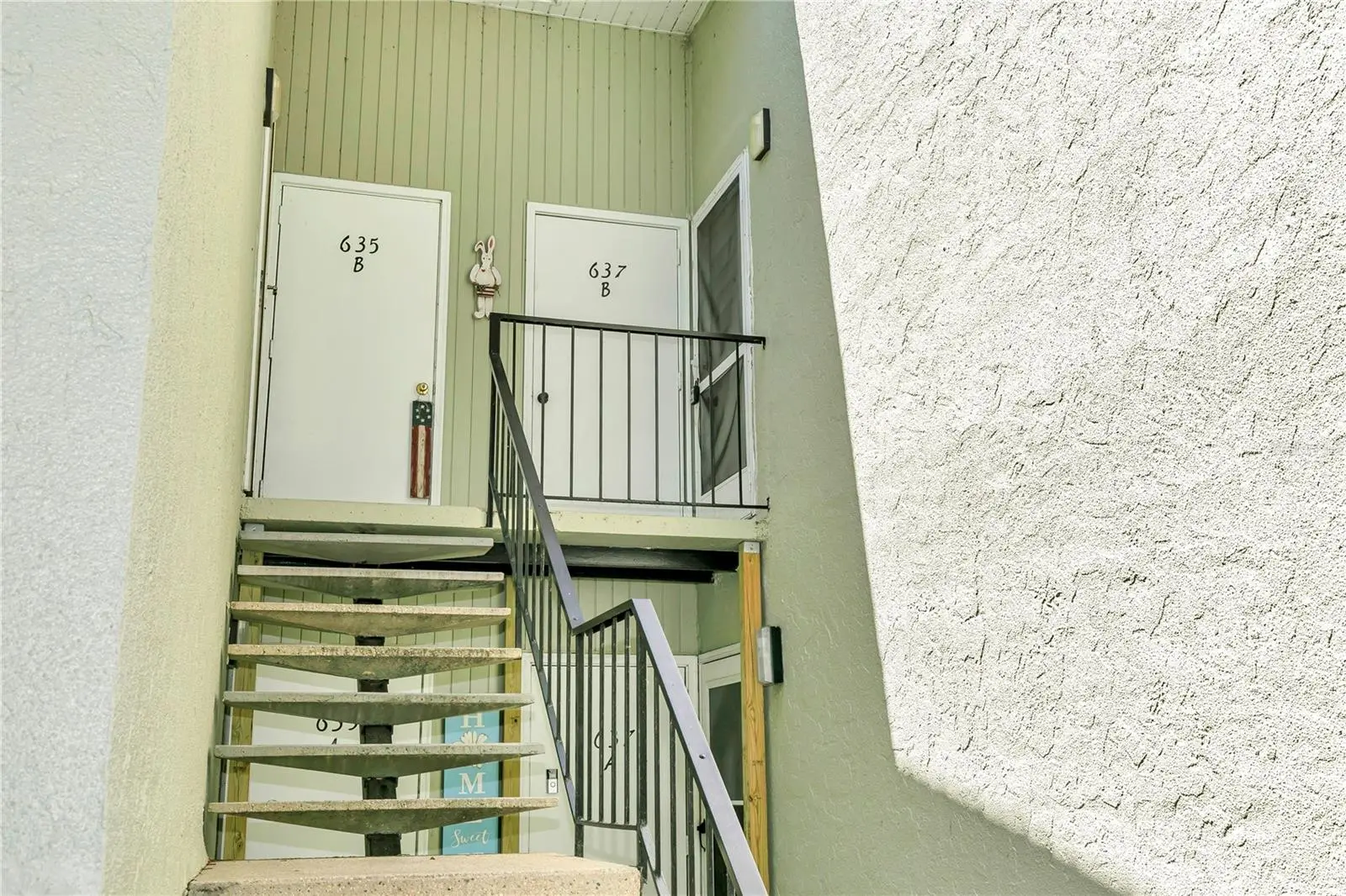 637 Silver Pass, FL
