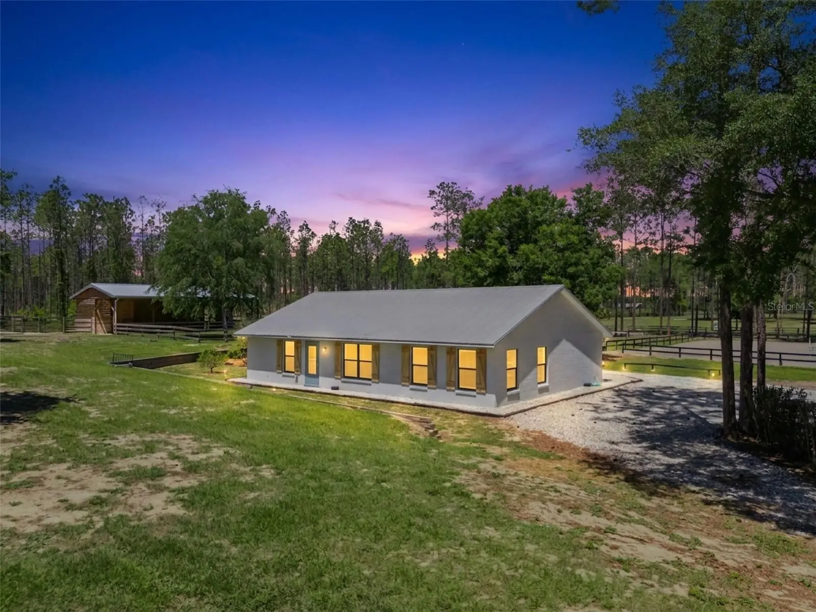 20701 County Road 44a, FL