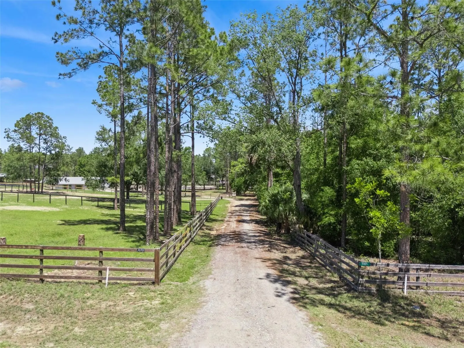 20701 County Road 44a, FL