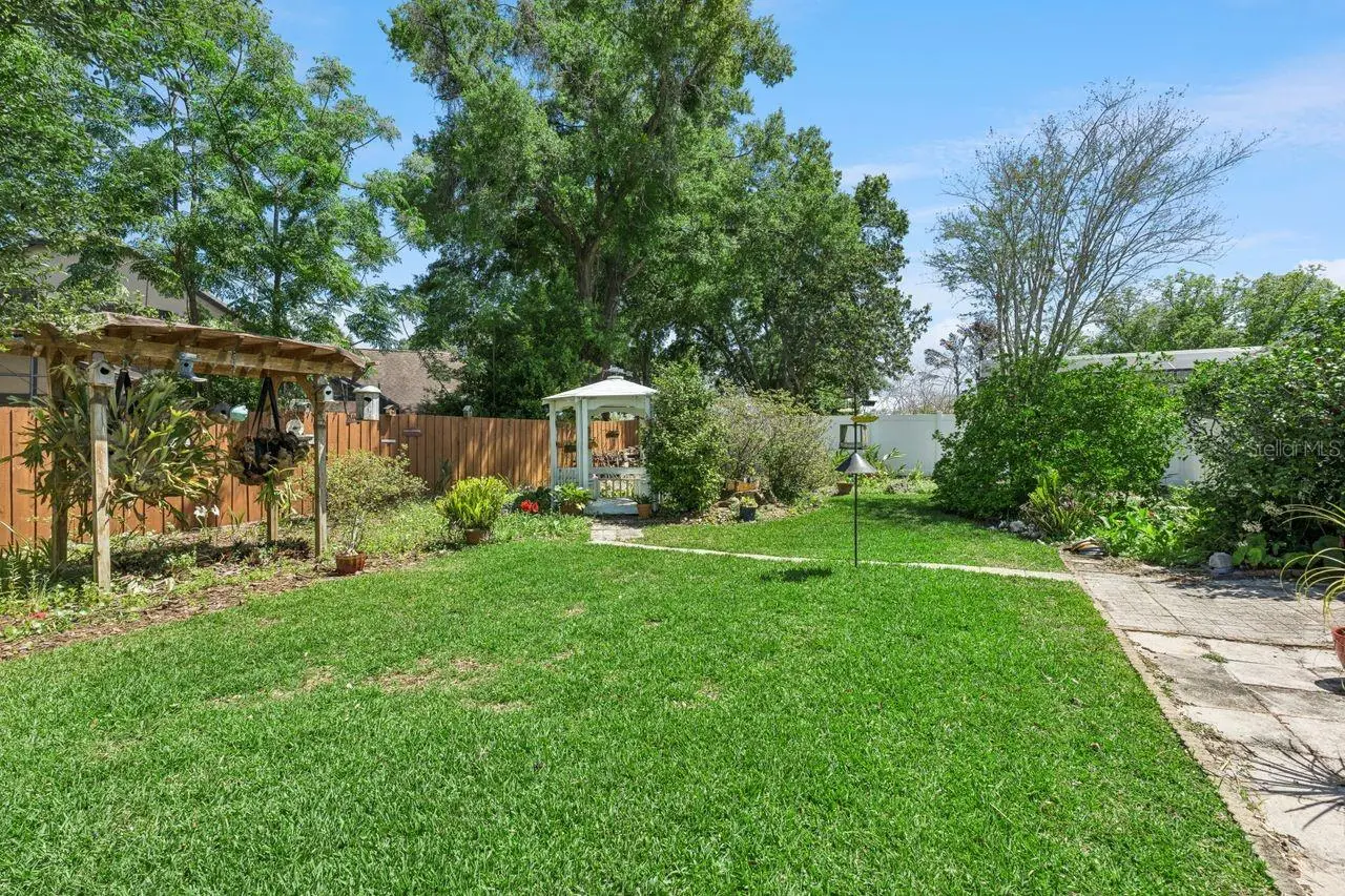 908 Almond Tree Circle, FL