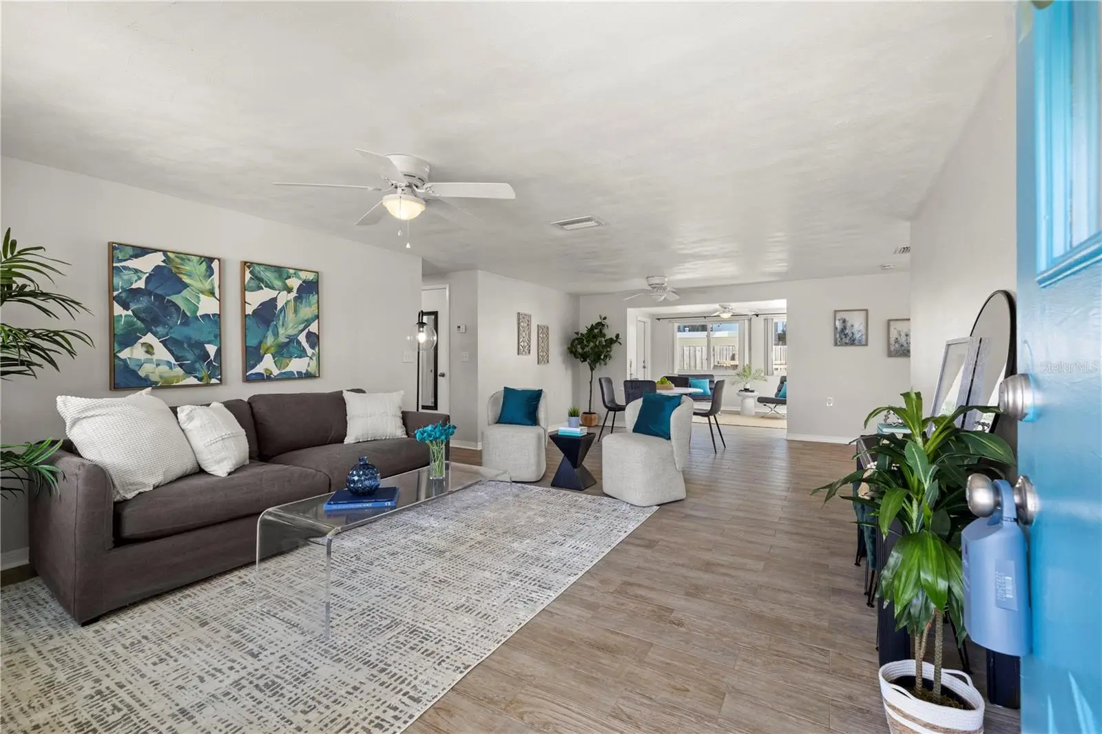 5041 Bay Boulevard, FL