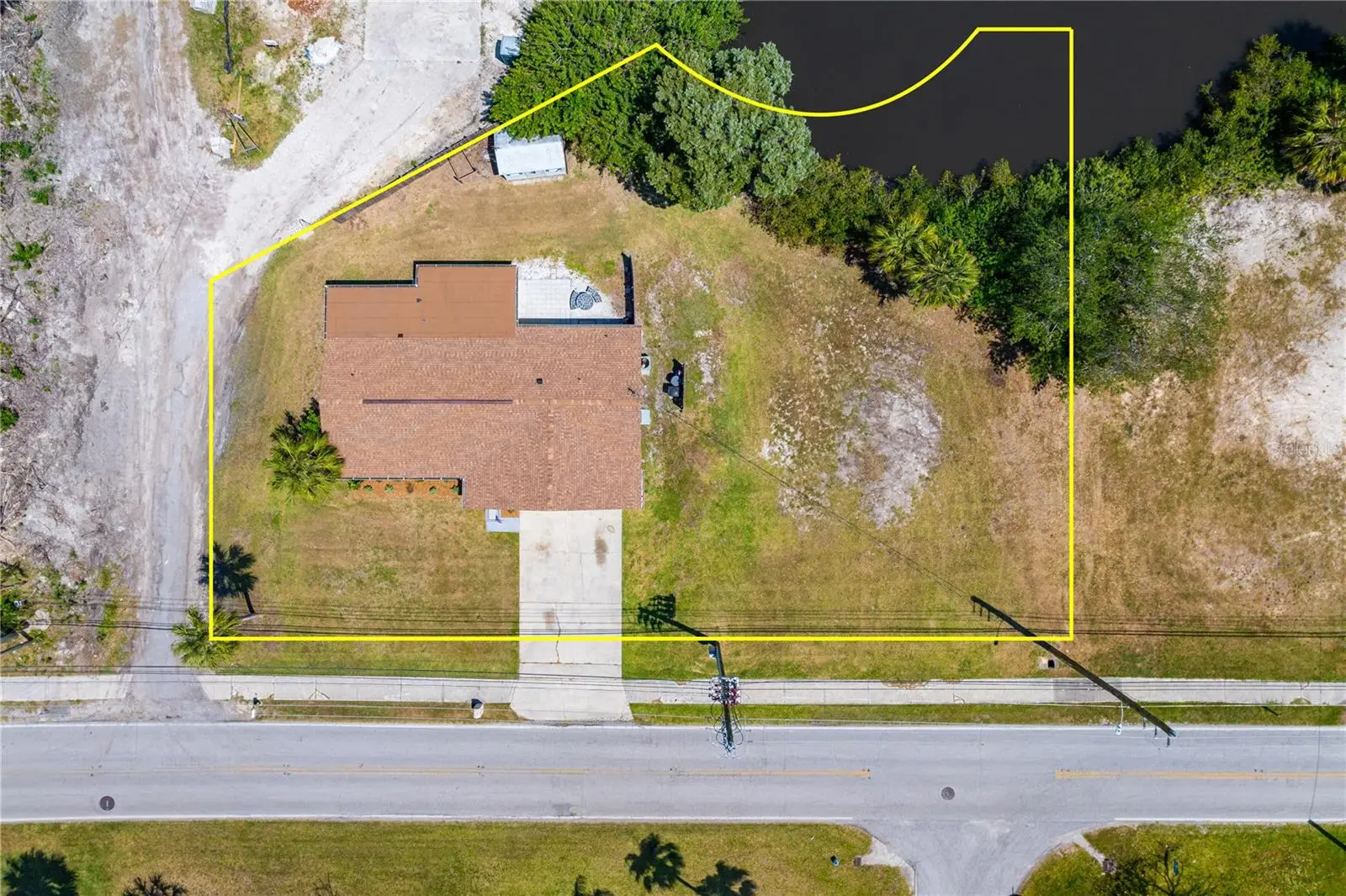 5041 Bay Boulevard, FL