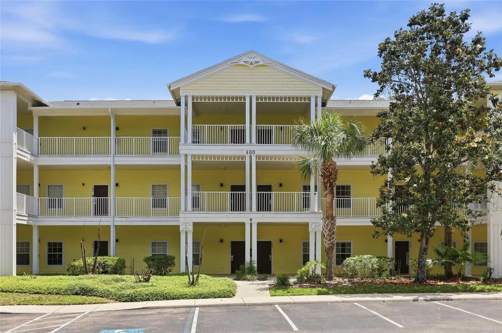 410 Lucaya Loop, FL