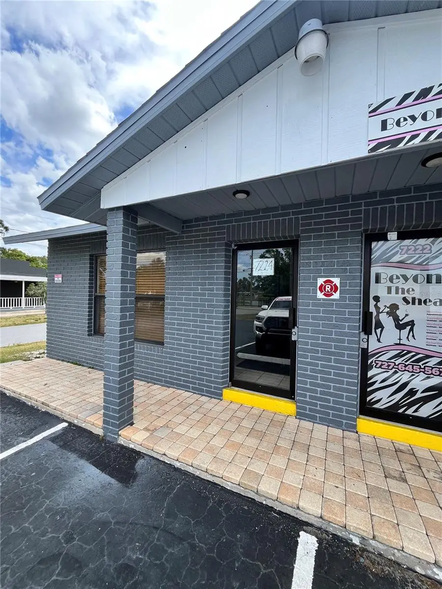 7218 Congress St., FL