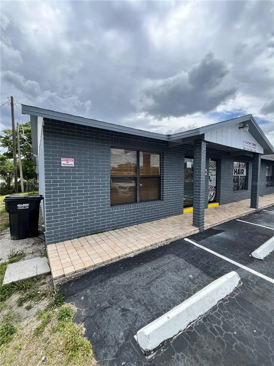 7218 Congress St., FL