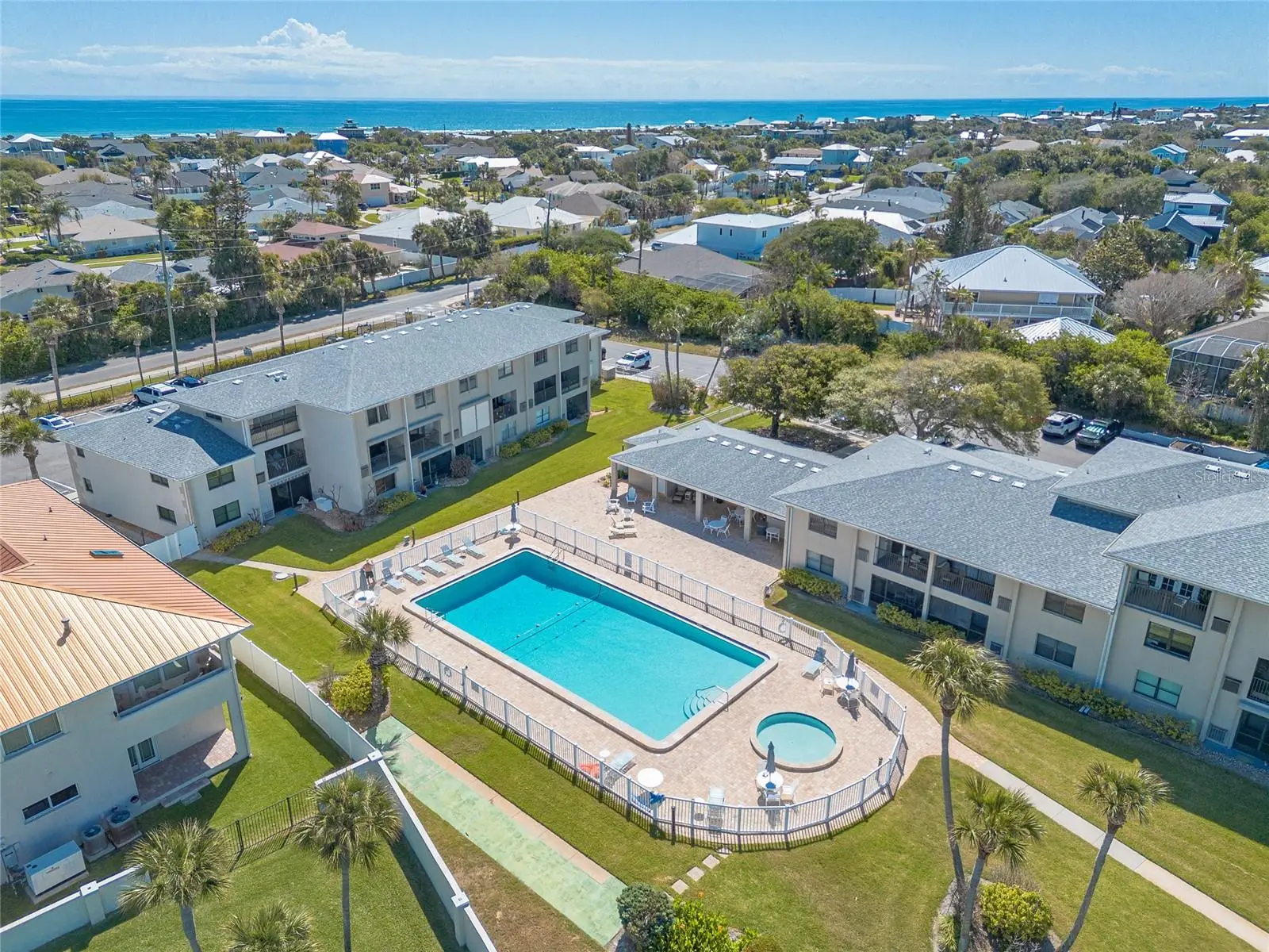 2100 Peninsula Avenue, FL