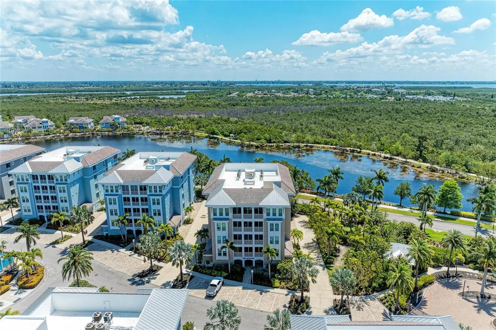 395 Aruba Circle, FL