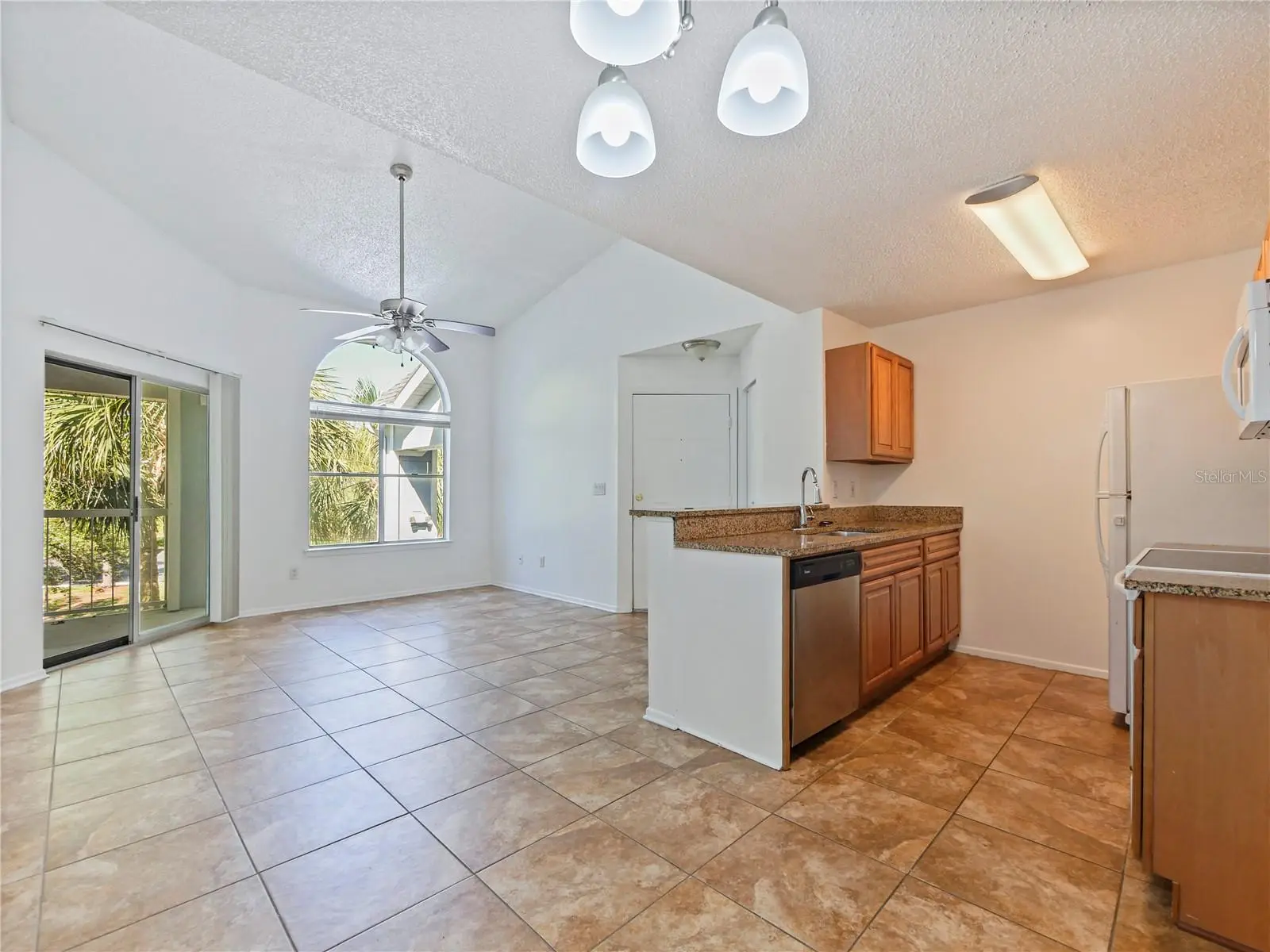 2569 Grassy Point Drive, FL