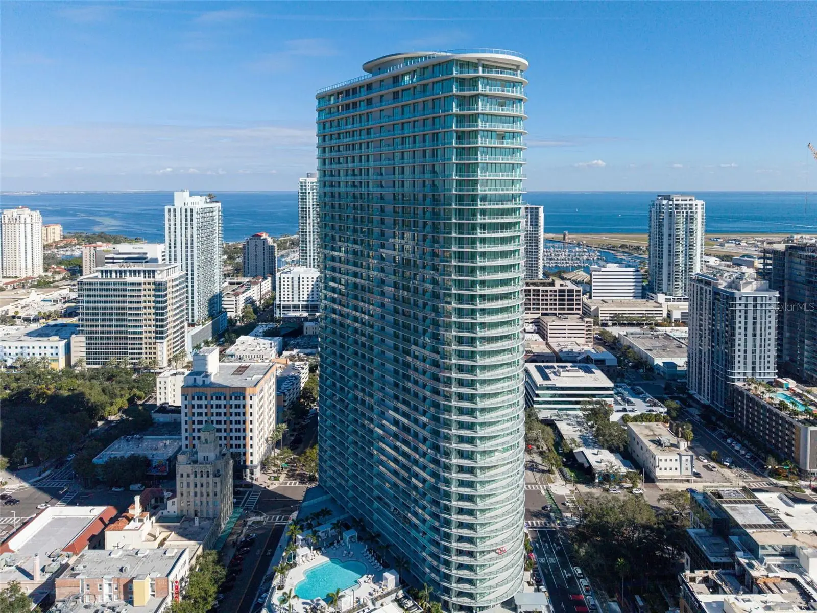 400 Central Avenue, FL