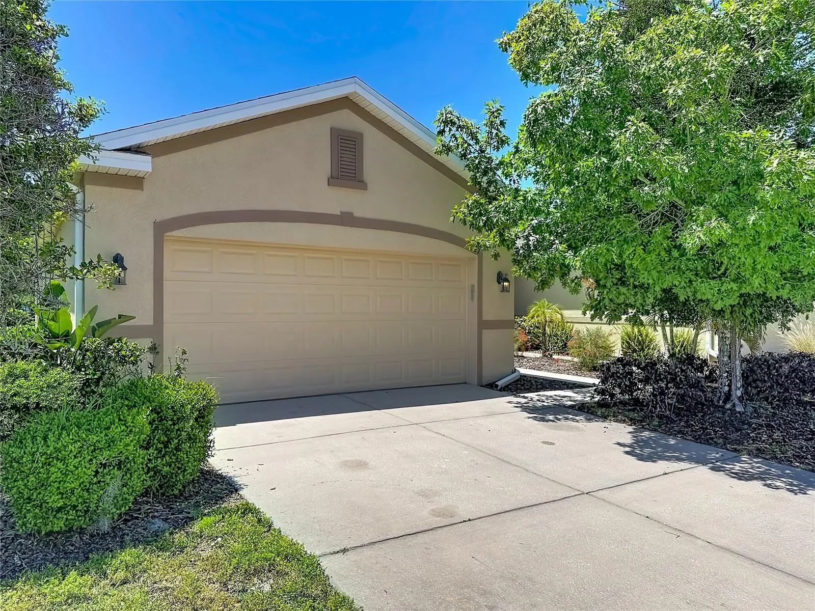 1027 Orca Court, FL