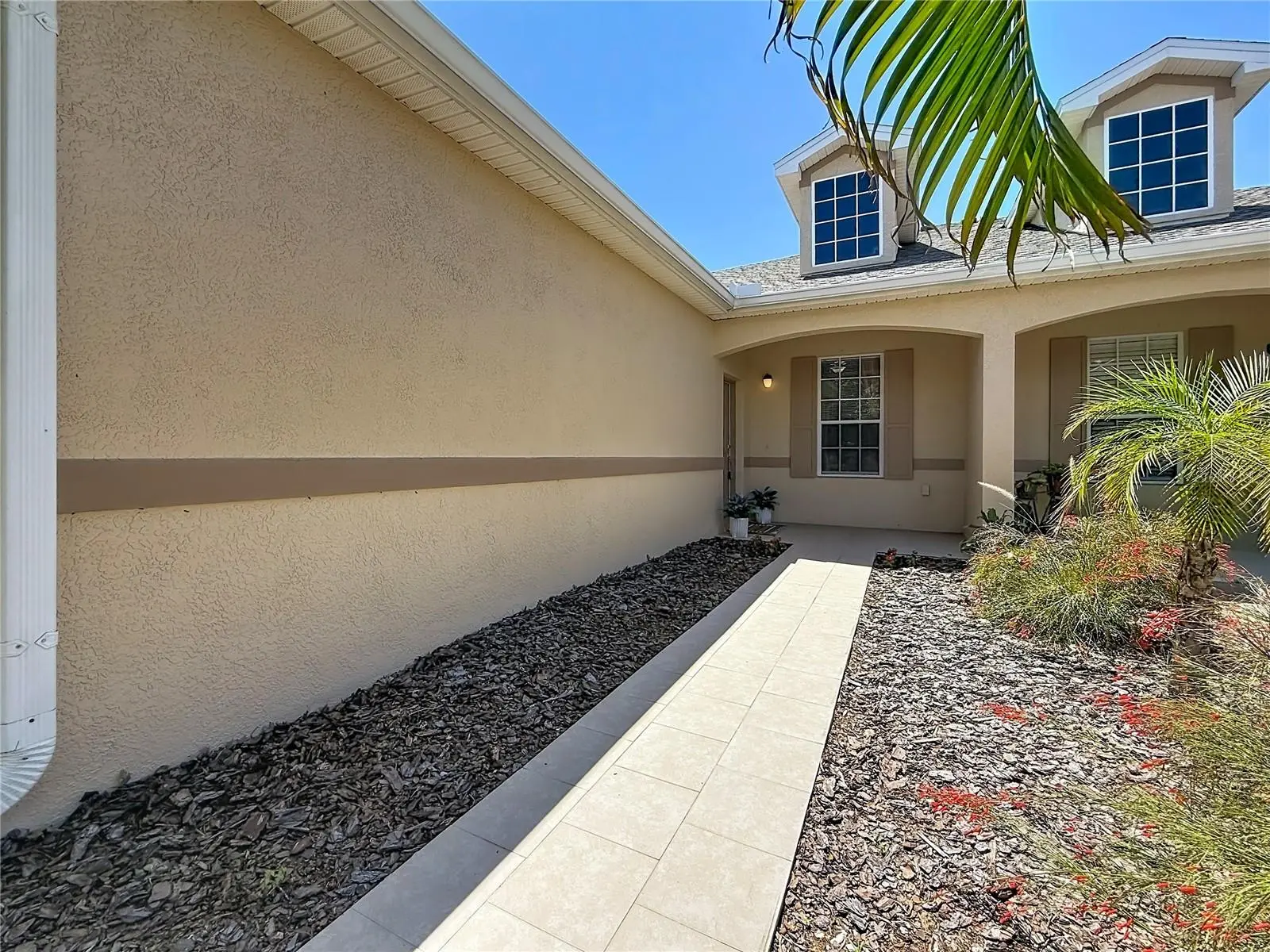 1027 Orca Court, FL
