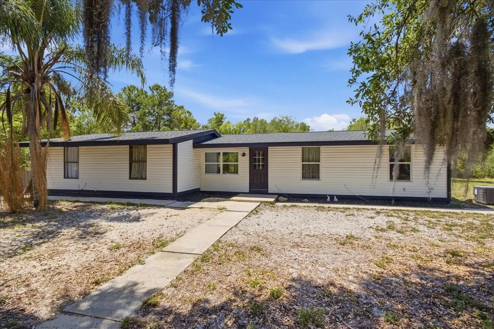 160 Deerpath Road, FL