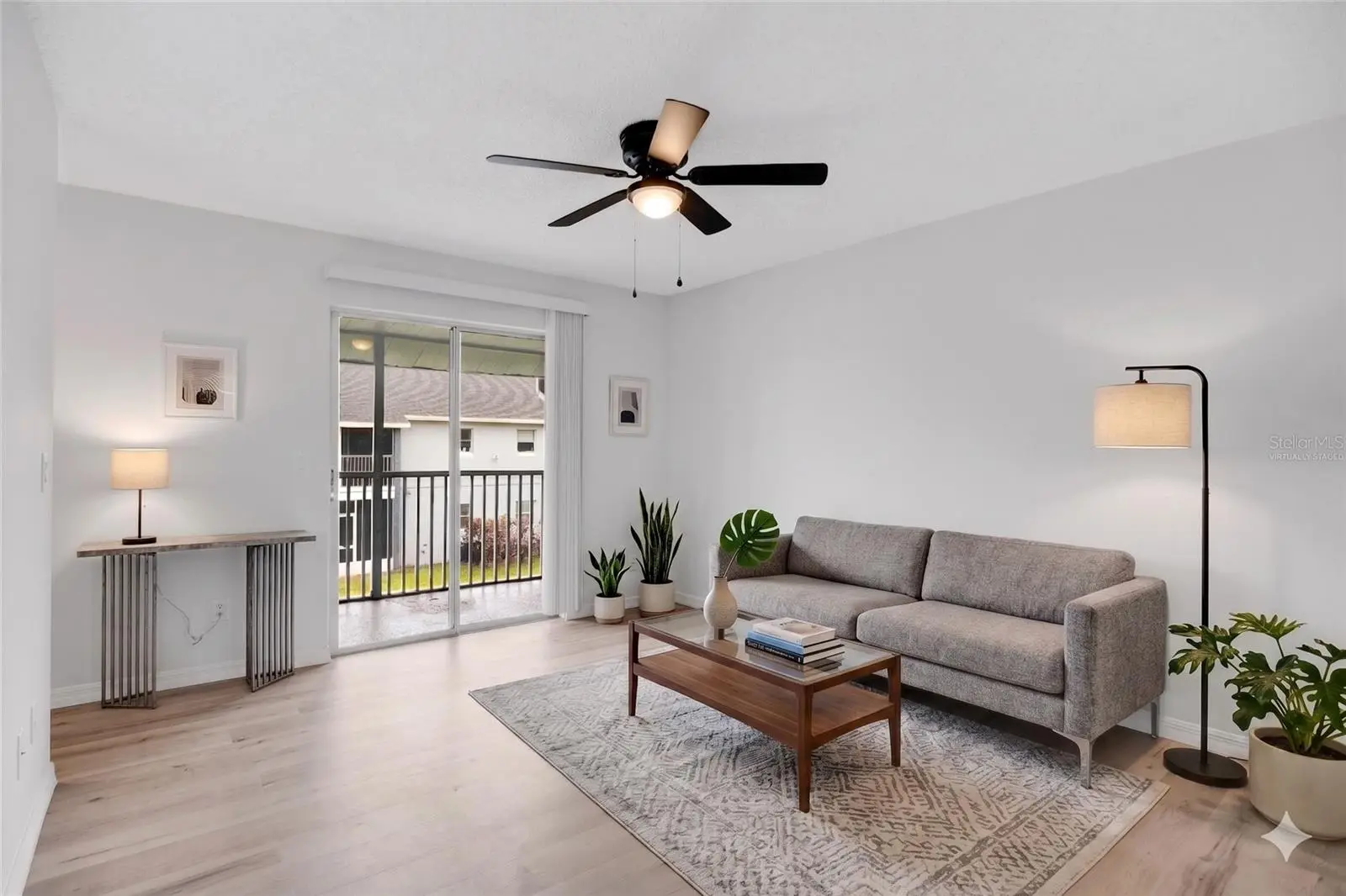 4100 Pershing Pointe Place, FL