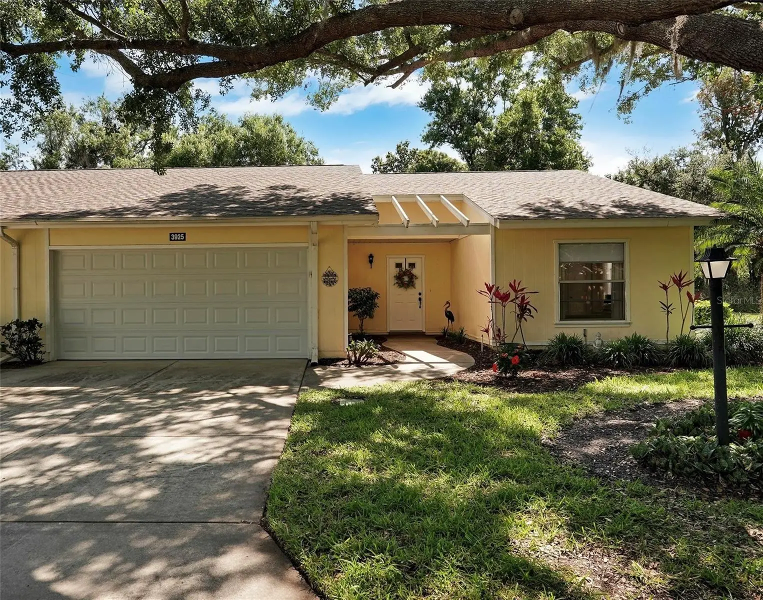 3925 Oakhurst Boulevard, FL
