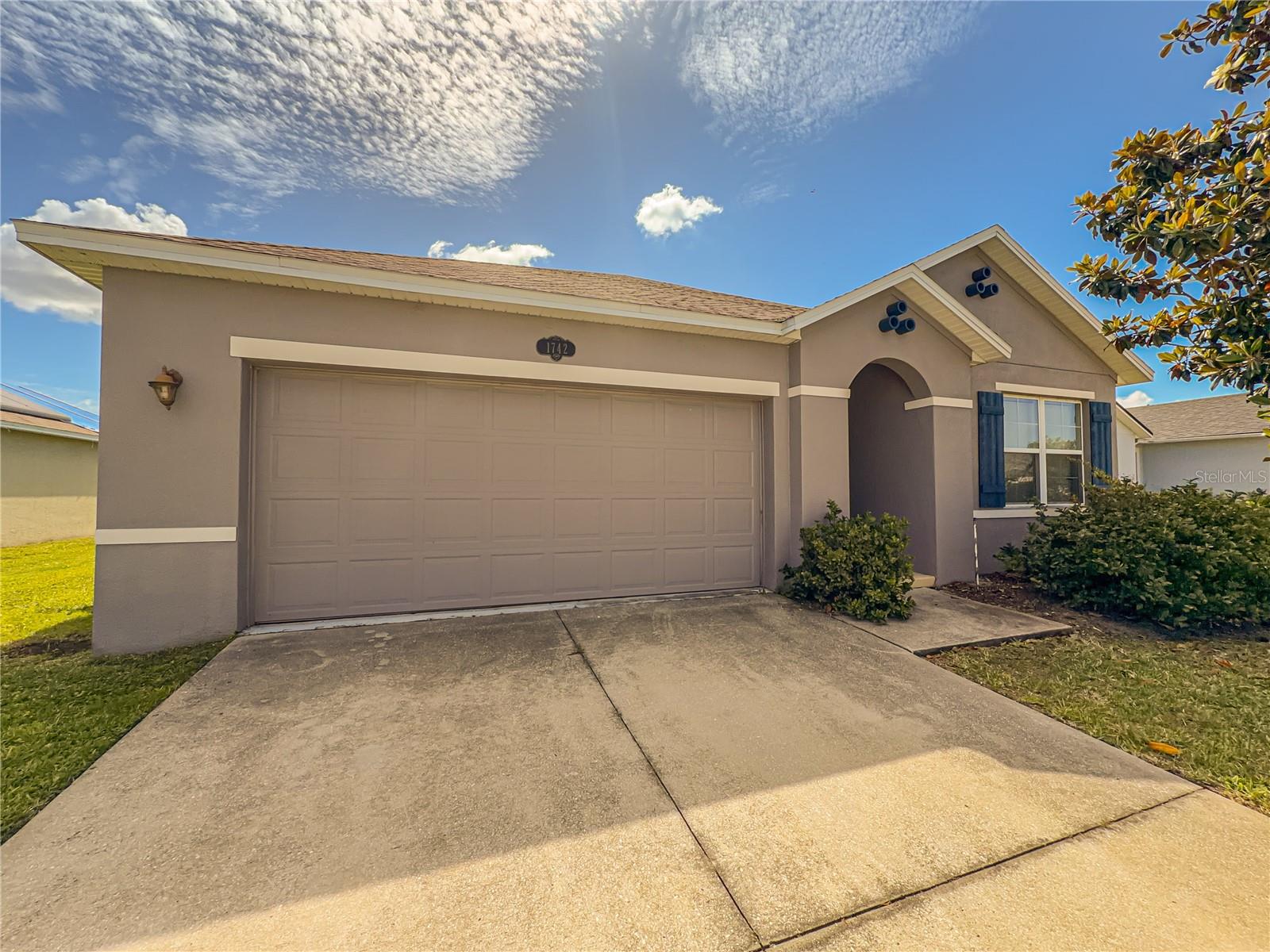 1742 Van Gogh Drive, FL