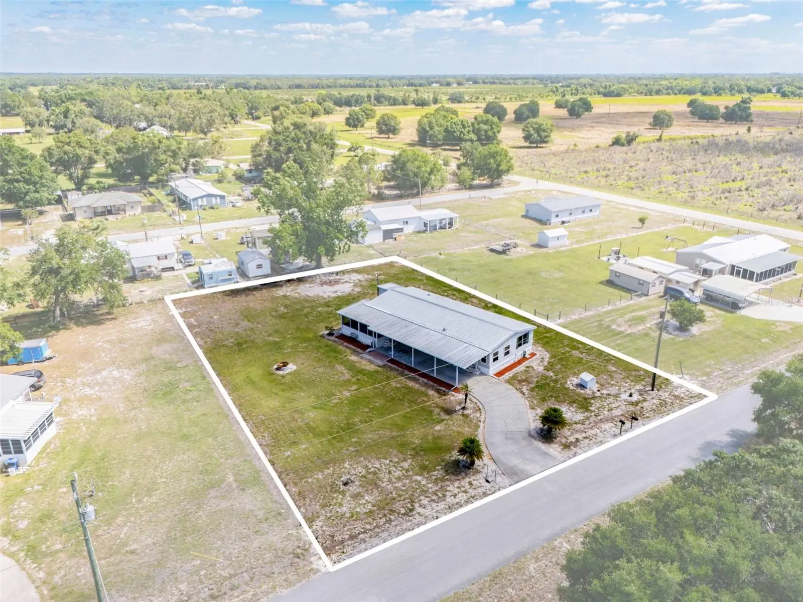 1586 Grapefruit Street, FL