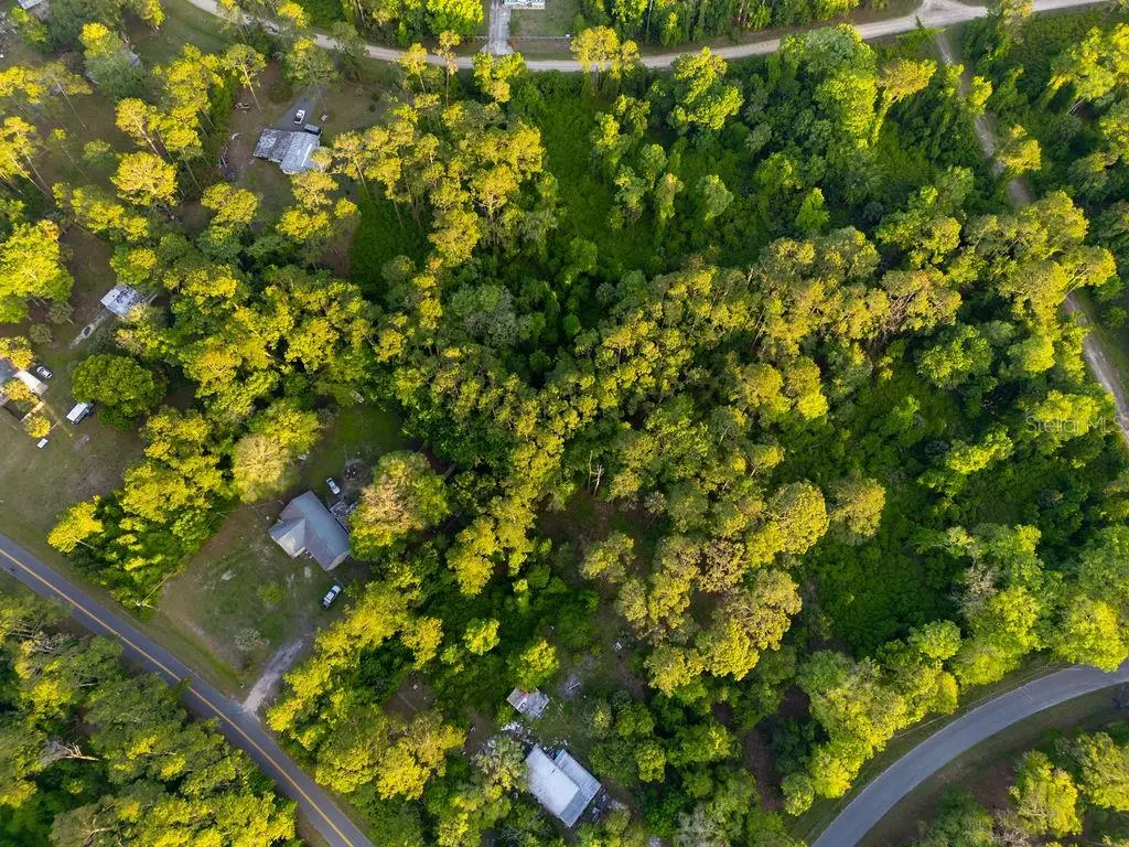 172 Whispering Pines Road, FL