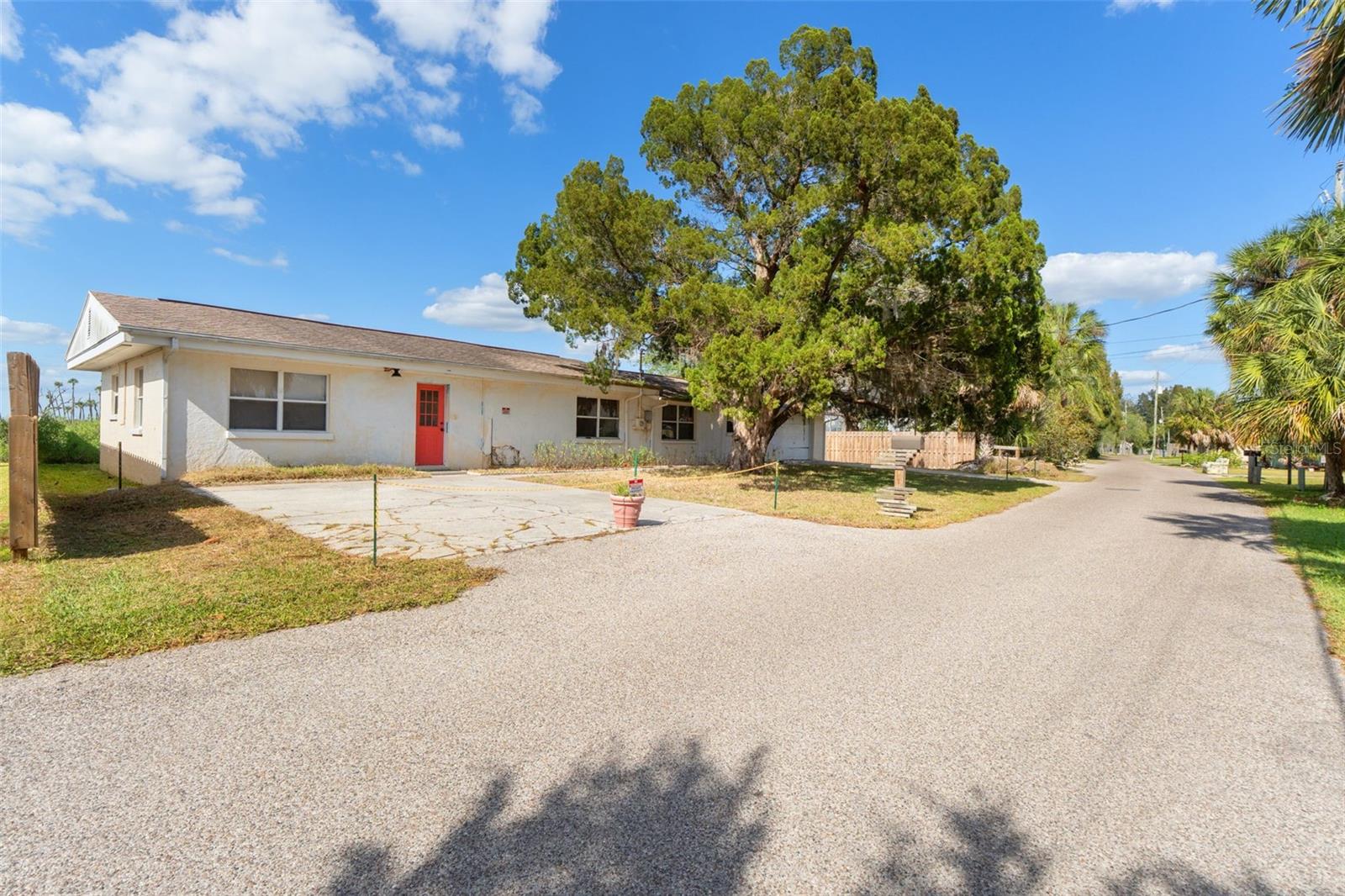 3037 Sunset Vista Drive, FL