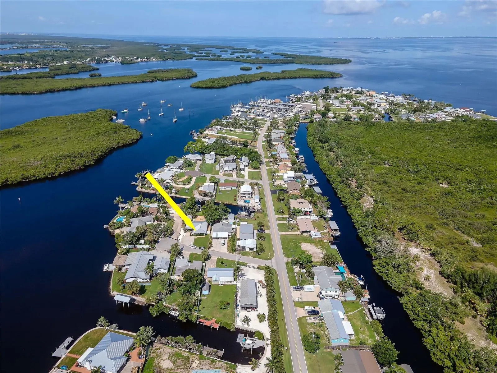 106 Steven Street, FL
