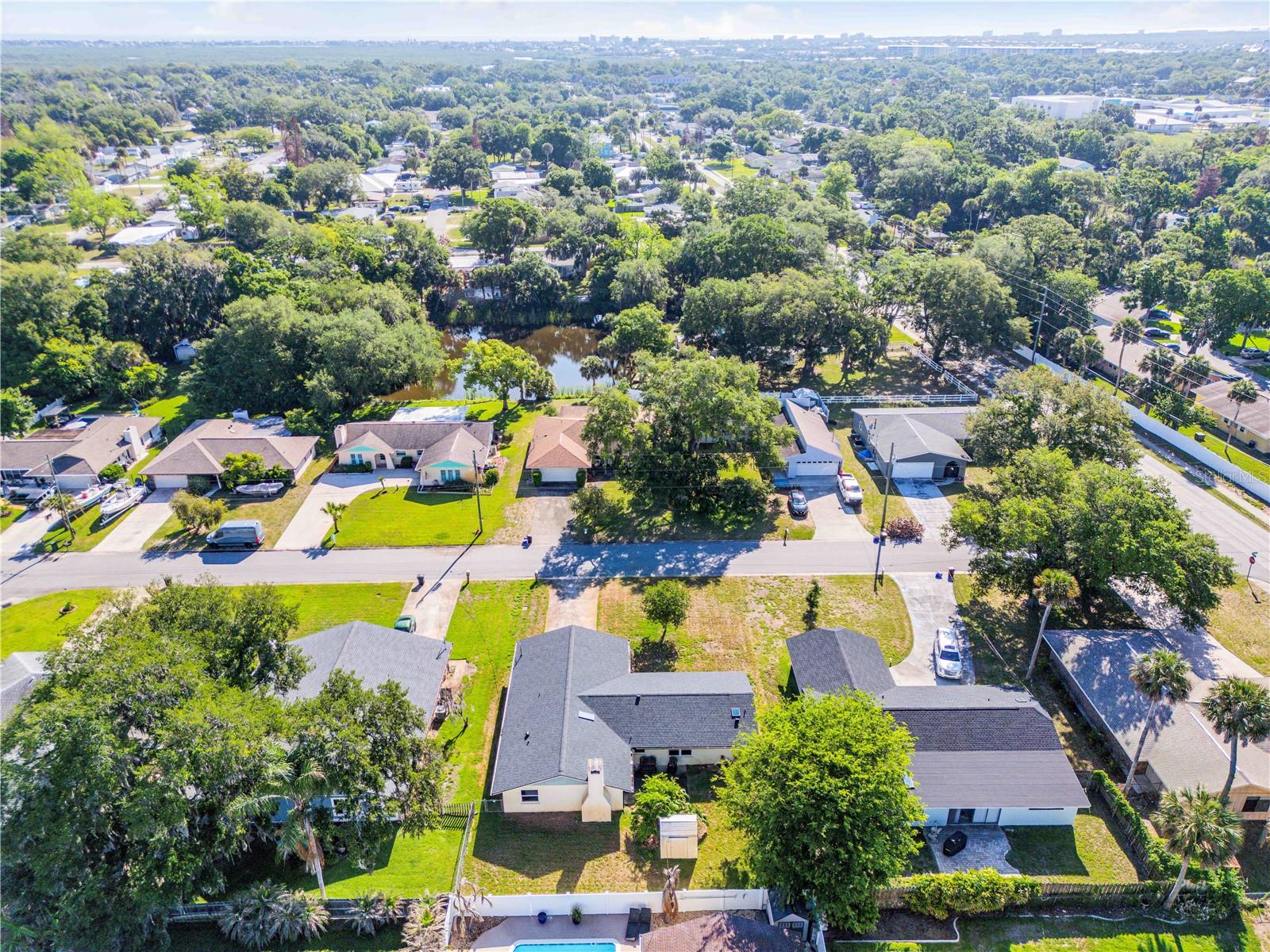 704 Green Road, FL